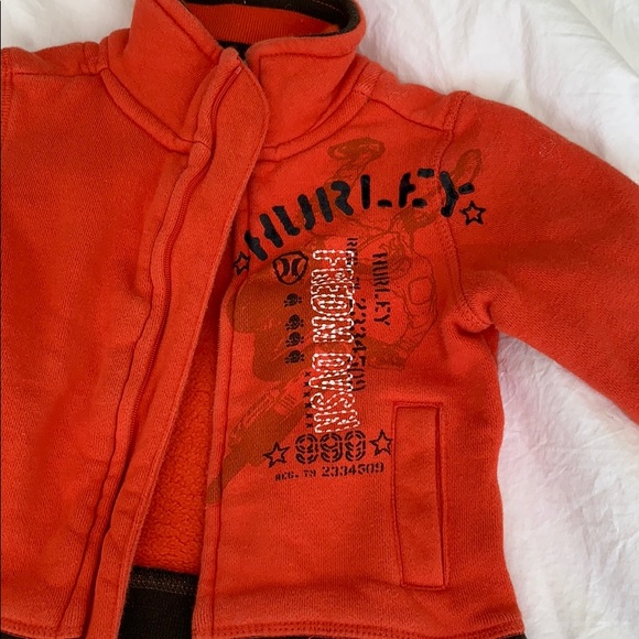 Hurley - Picture 2 of 5